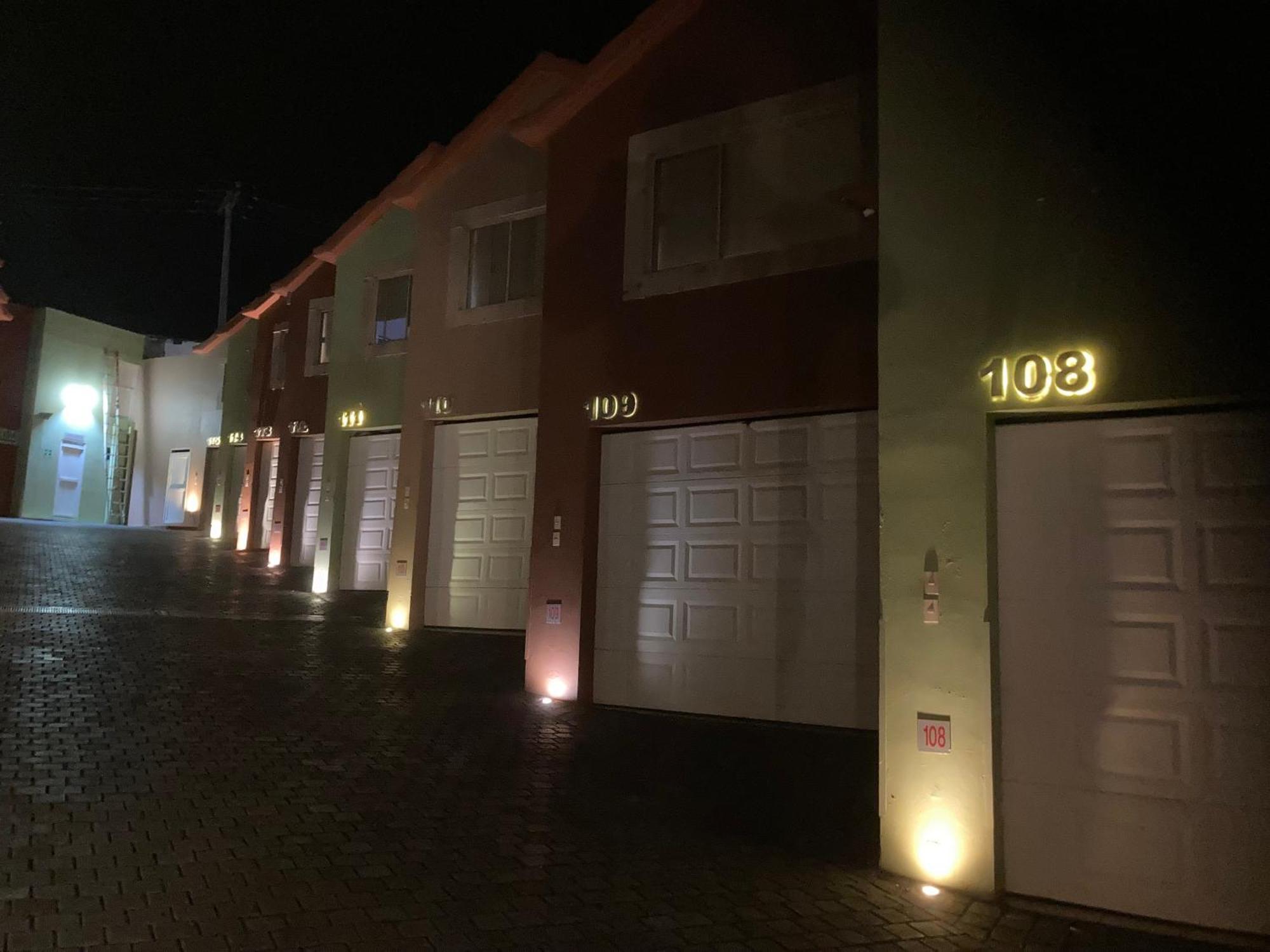 Autohotel Versalles Hidalgo del Parral Exterior foto